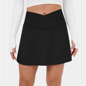 Cloudful air fabric crossover 2 in 1 cloud touch tennis skirt.